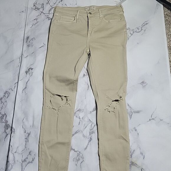 Free People Khaki Distressed Skinny Jeans - Picture 2 of 5